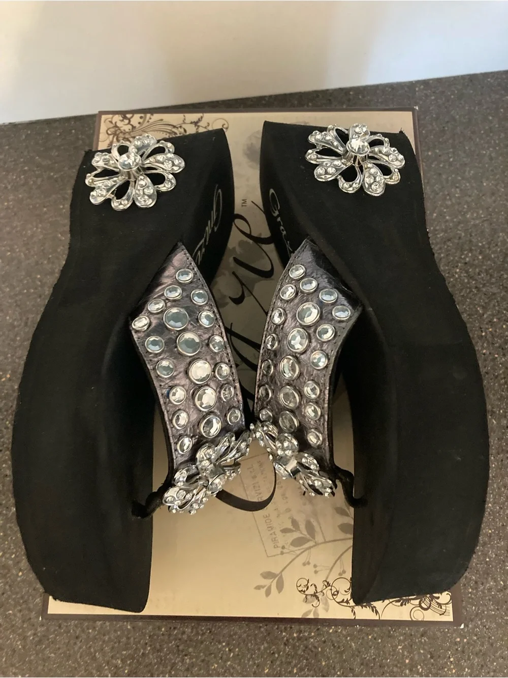 Grazie pewter wedge